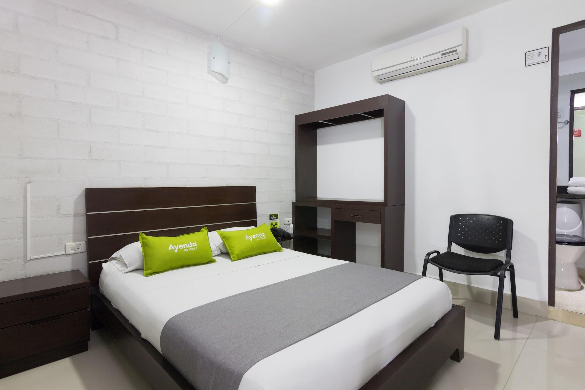 Ayenda 1254 Mi Colombia Hotel Medellin Exterior photo