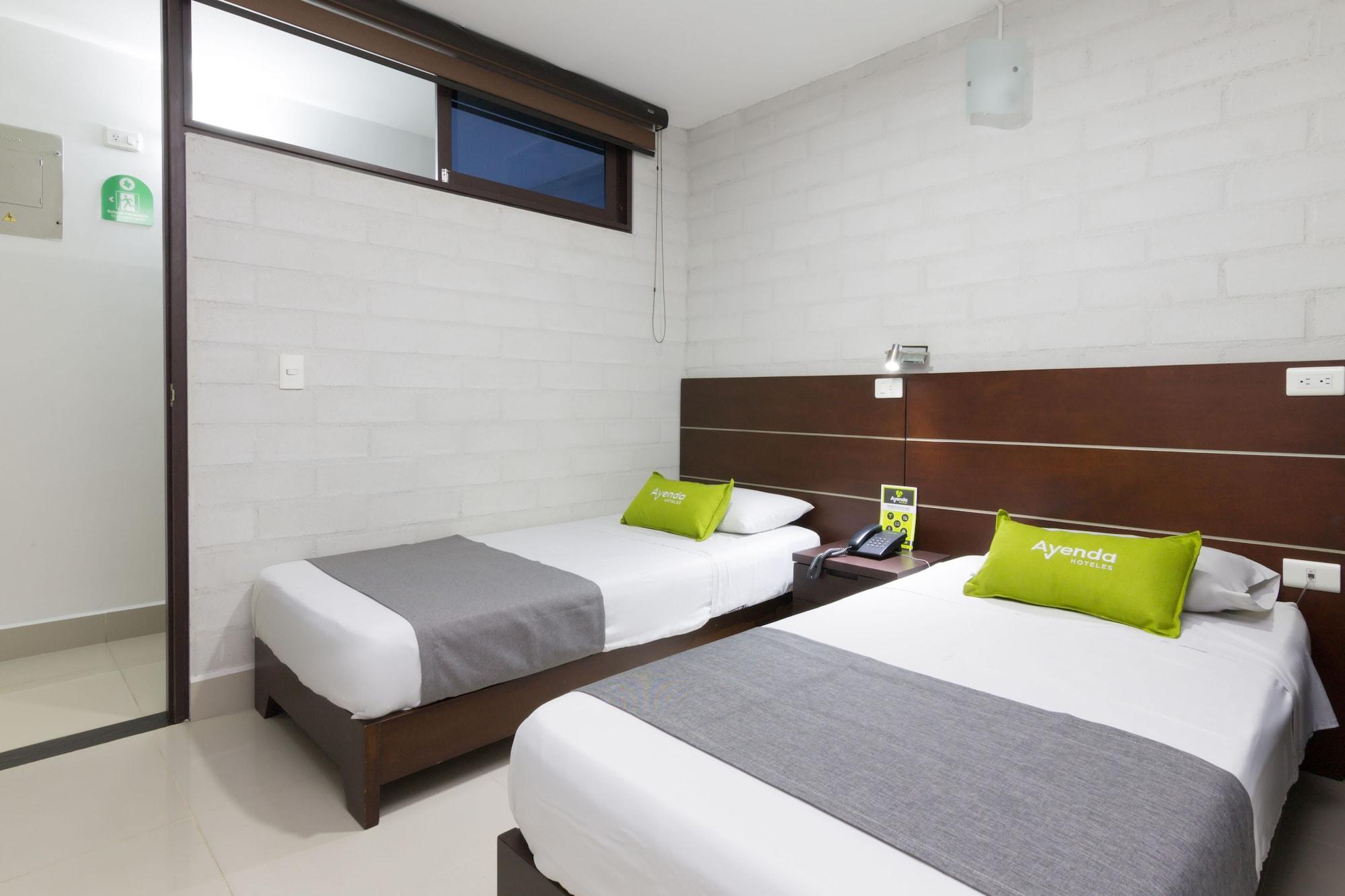 Ayenda 1254 Mi Colombia Hotel Medellin Exterior photo