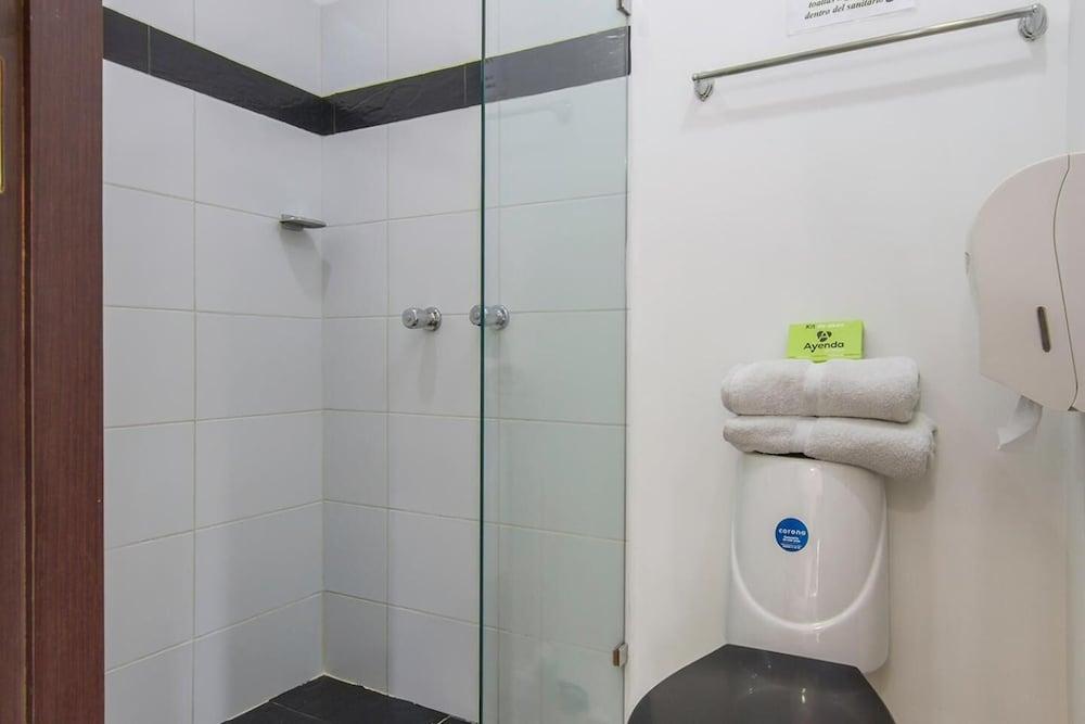 Ayenda 1254 Mi Colombia Hotel Medellin Exterior photo