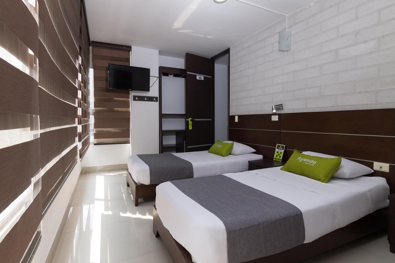 Ayenda 1254 Mi Colombia Hotel Medellin Exterior photo